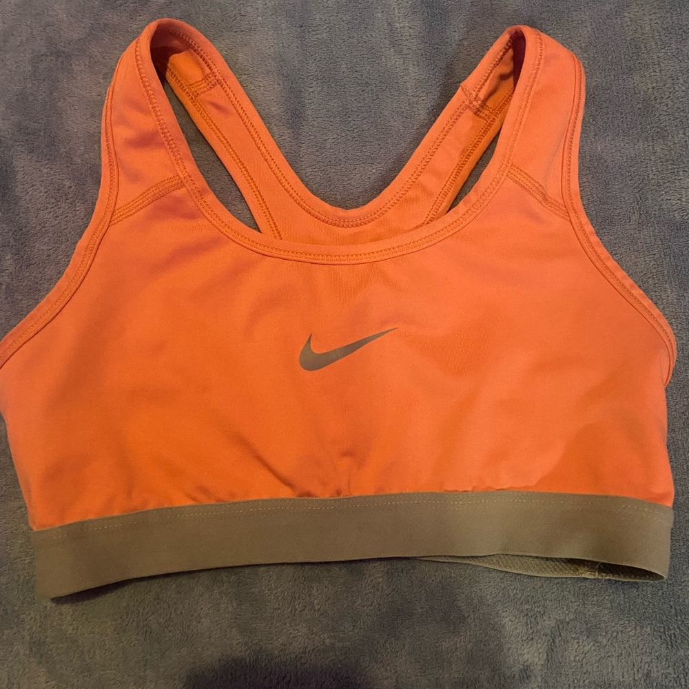 nike sports bra
